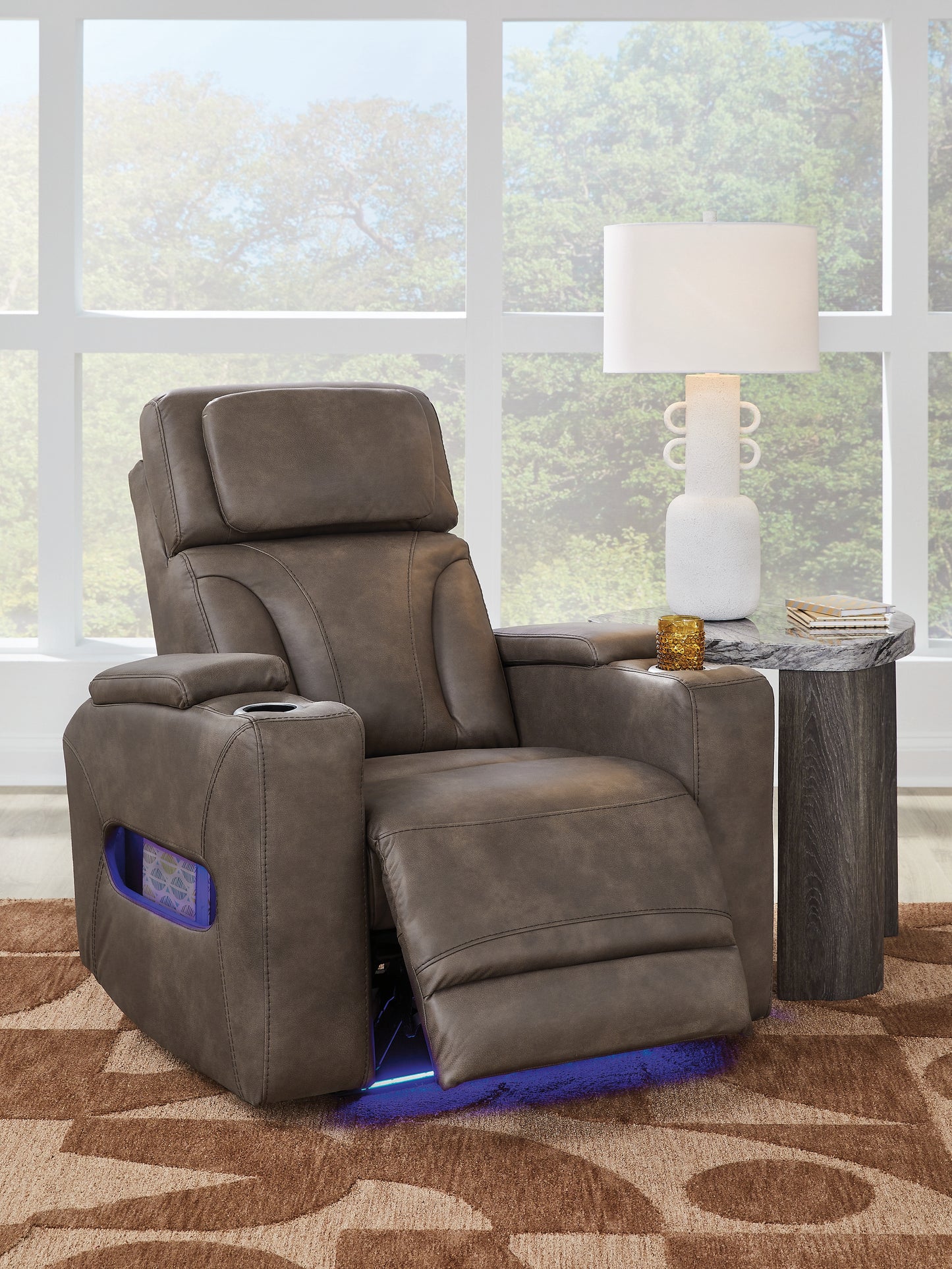 Warrior Peak Power Recliner