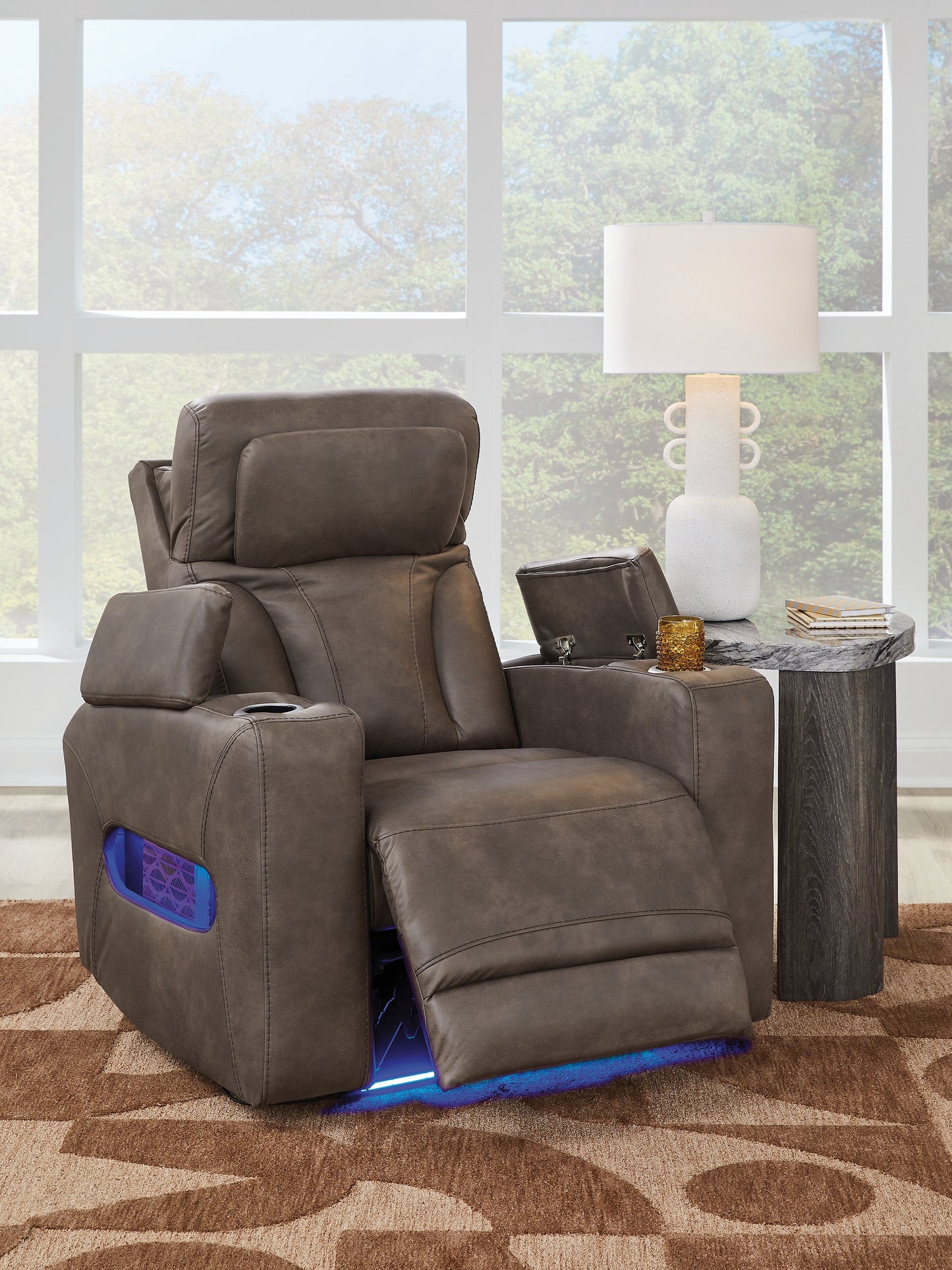 Warrior Peak Power Recliner