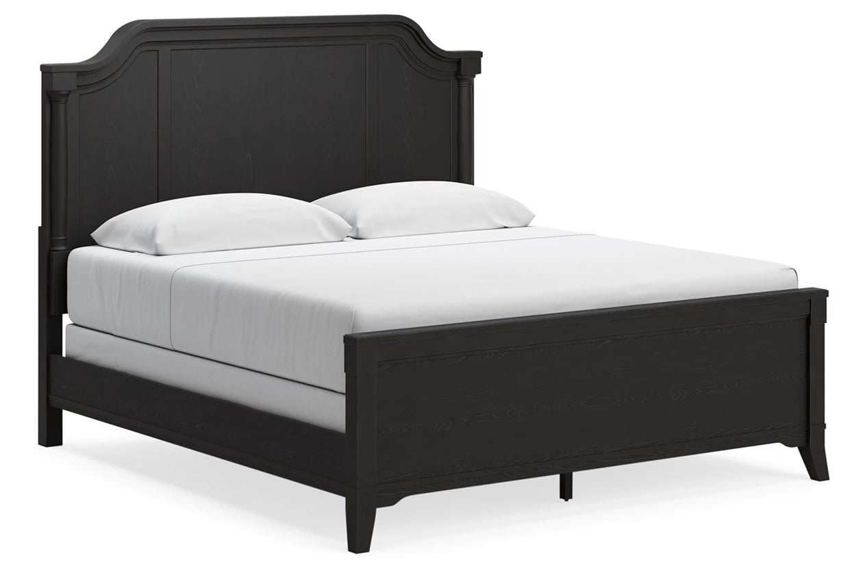 Welltern King Panel Bed