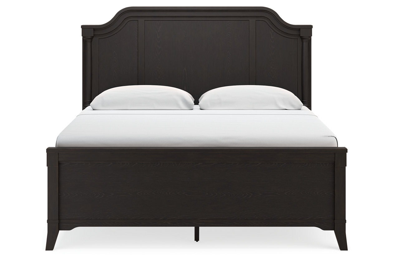 Welltern King Panel Bed