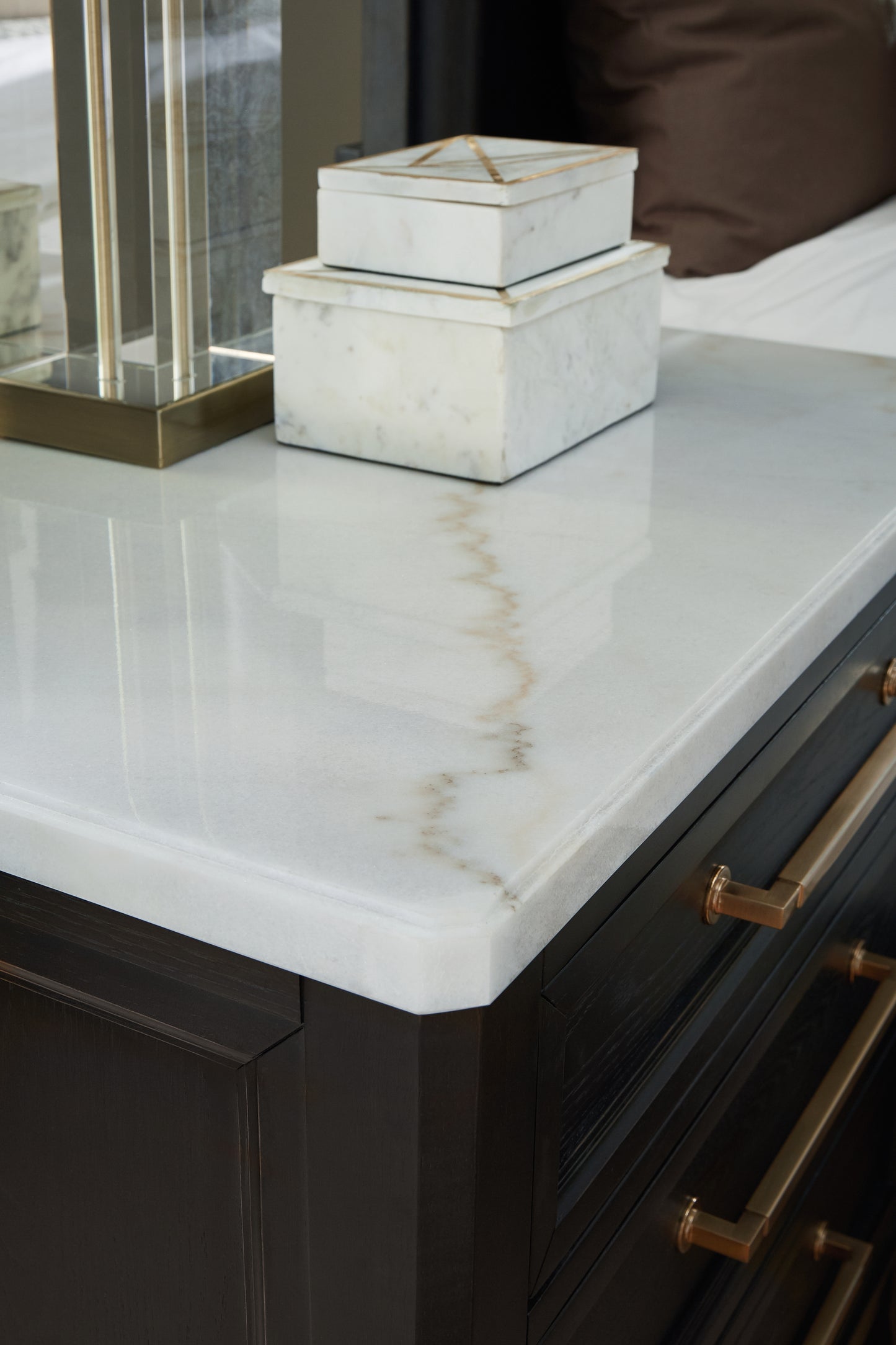 Welltern Nightstand