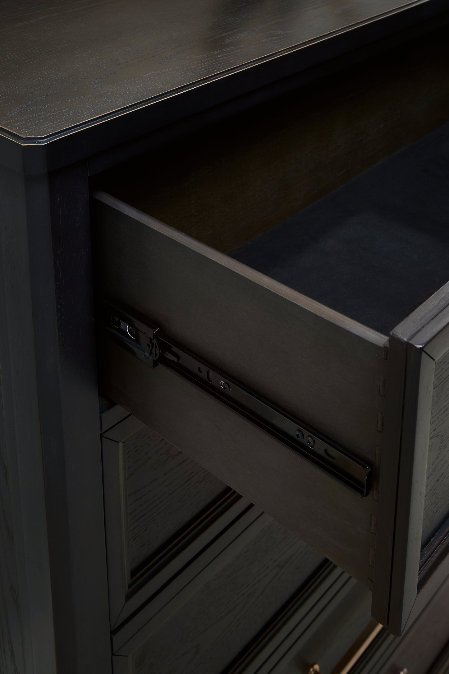 Welltern Dresser
