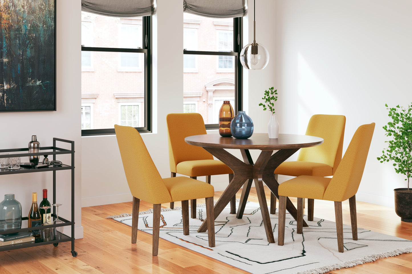 Lyncott Dining Set (Set of 5)