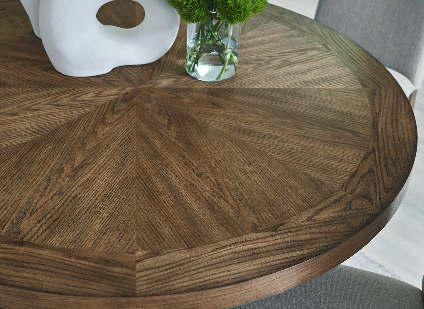 Roanhowe Dining Table