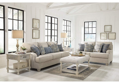 Traemore Sofa