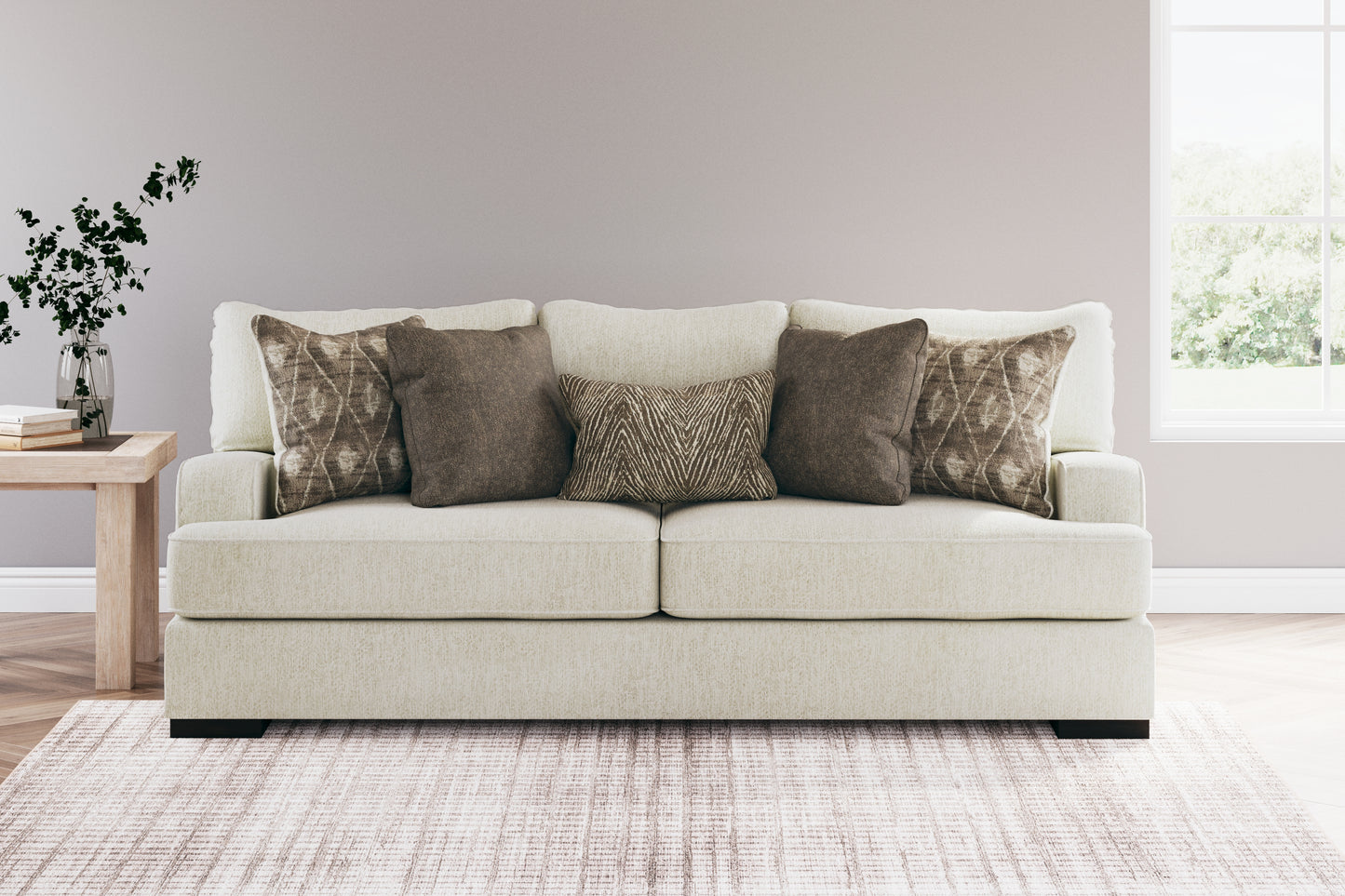 Alesandra Sofa