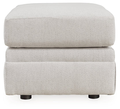 Maitelynn Ottoman