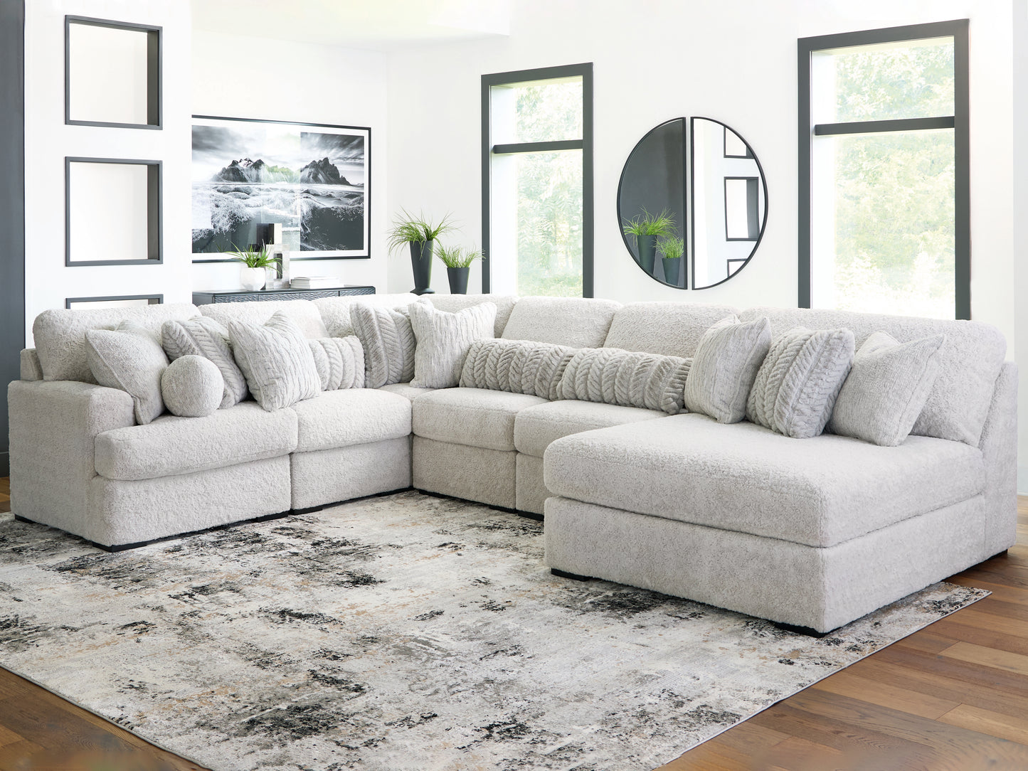 Snodoodle 6-Piece Sectional with Chaise
