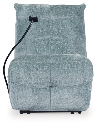 Burlyton Recliner
