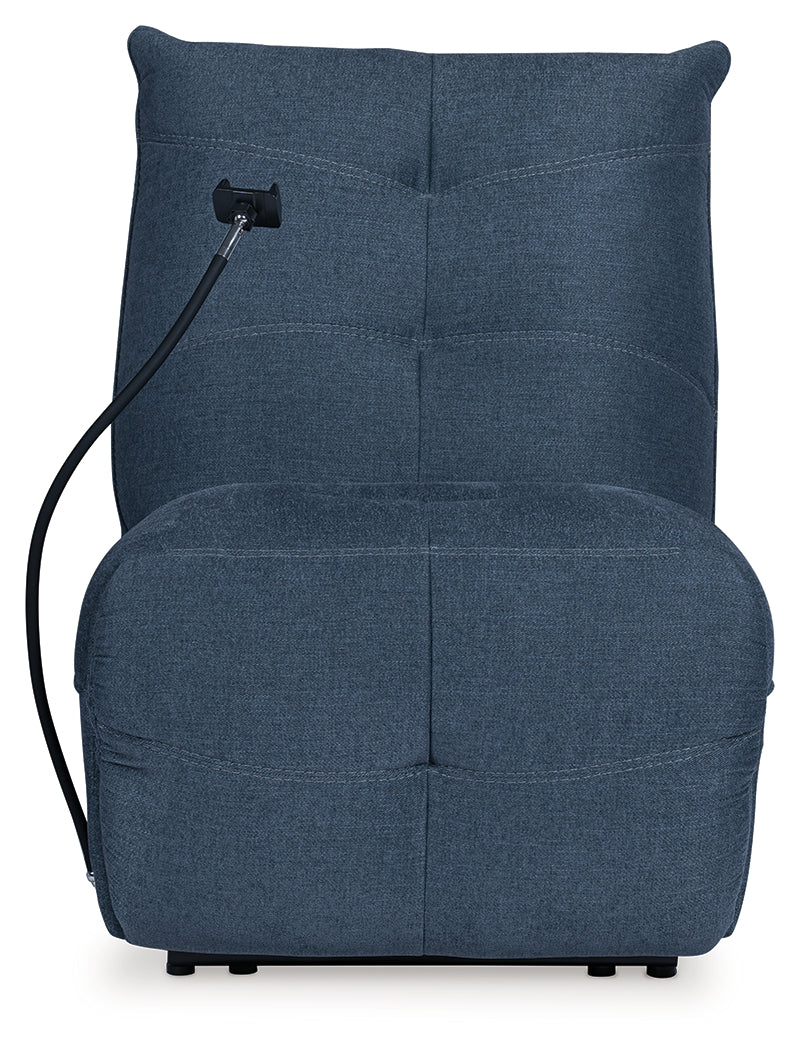 Burlyton Recliner