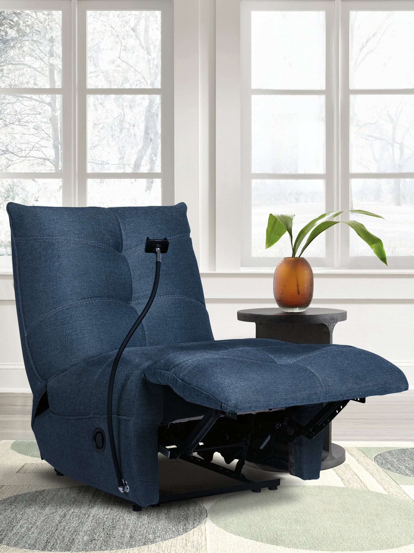 Burlyton Recliner