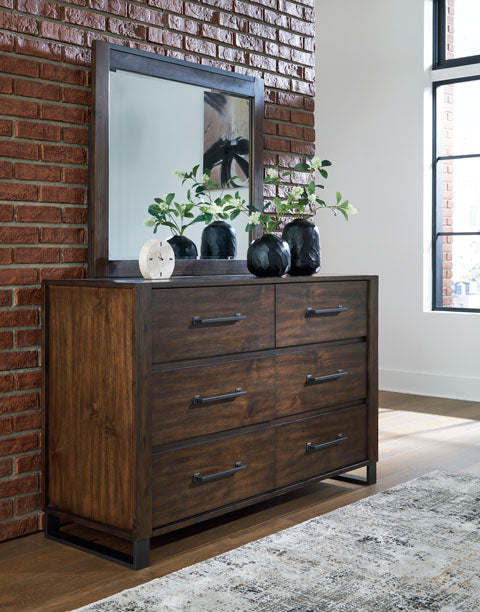 Zumbado 5-Piece Queen Bedroom Set