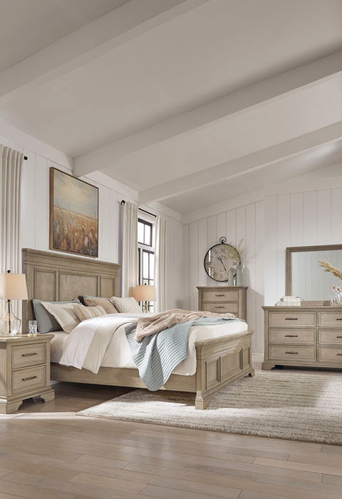 Vallardia 5-Piece Queen Bedroom Set
