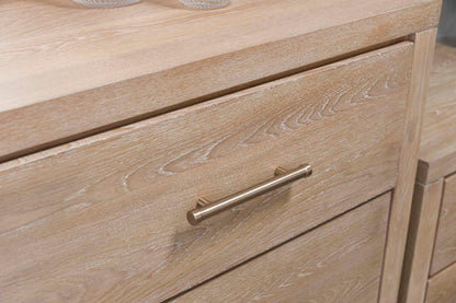 Yalinton Queen Bedroom Set