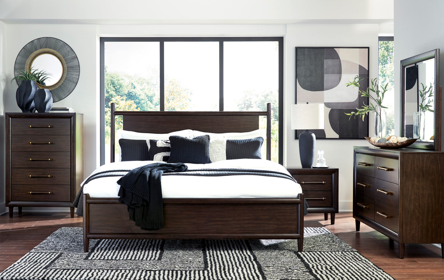 Dantenton Queen Bedroom Set