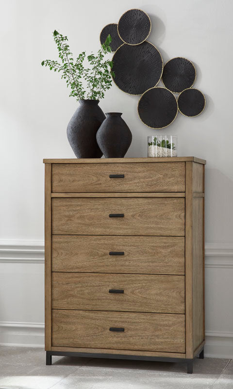 Tomtyn 5-Piece Queen Bedroom Set