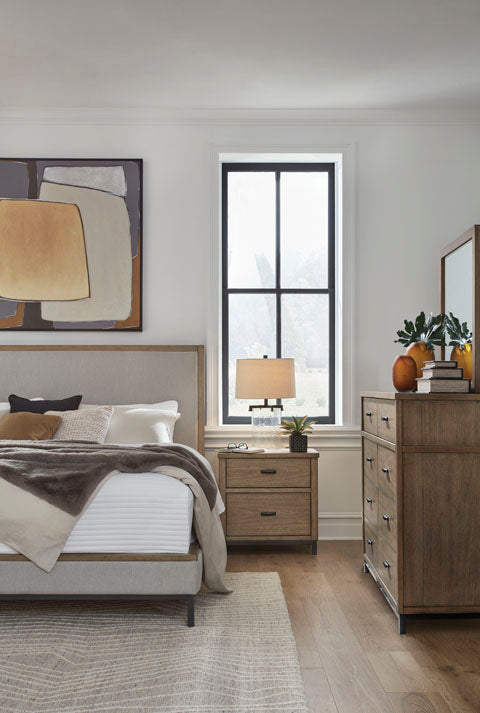 Tomtyn 5-Piece Queen Bedroom Set