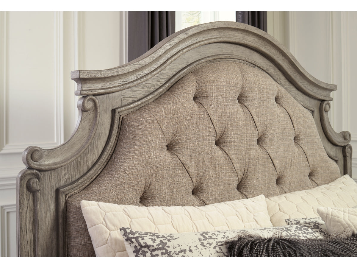 Lodenbay King Bed