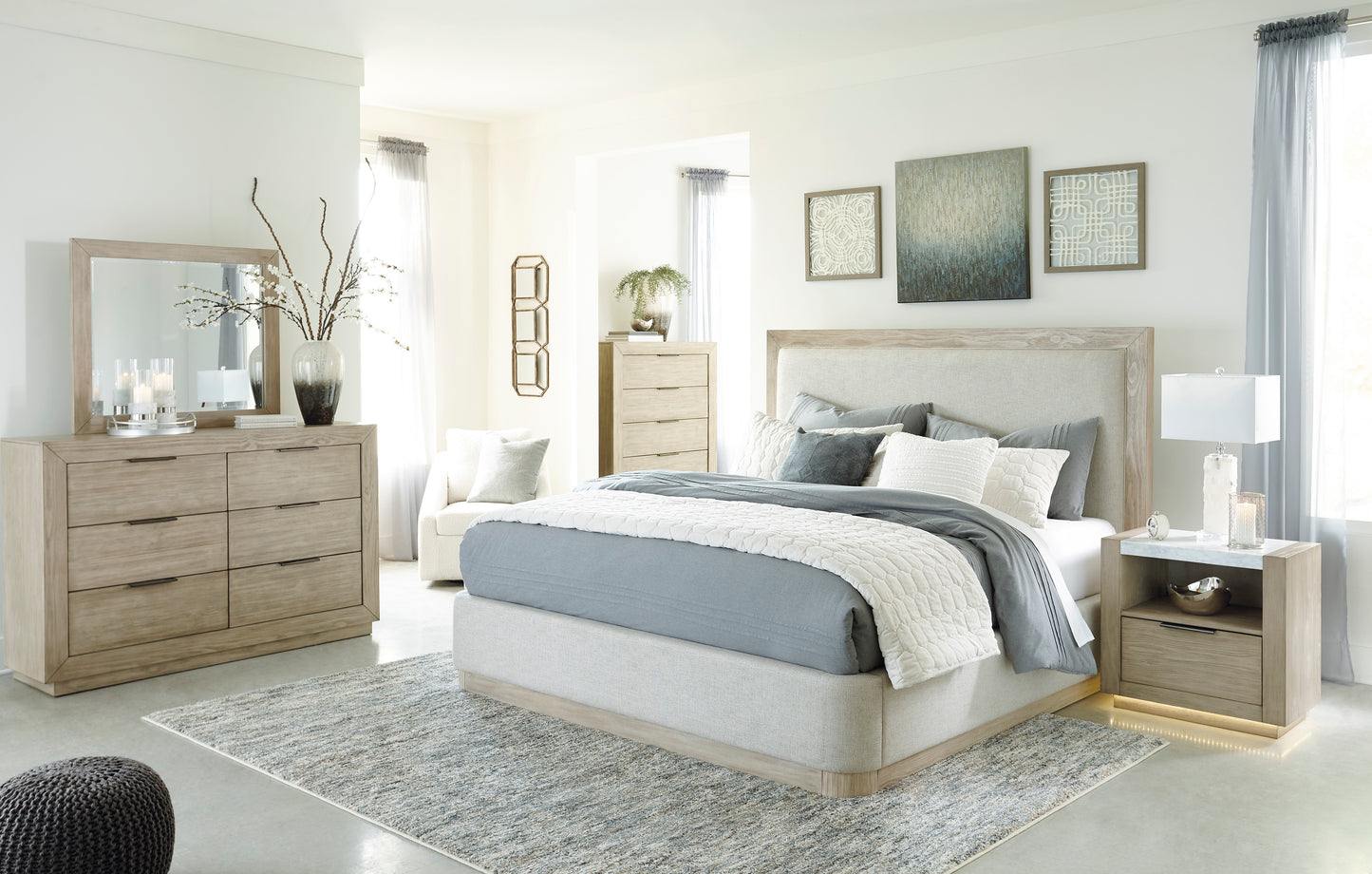 Hennington King Bedroom Set