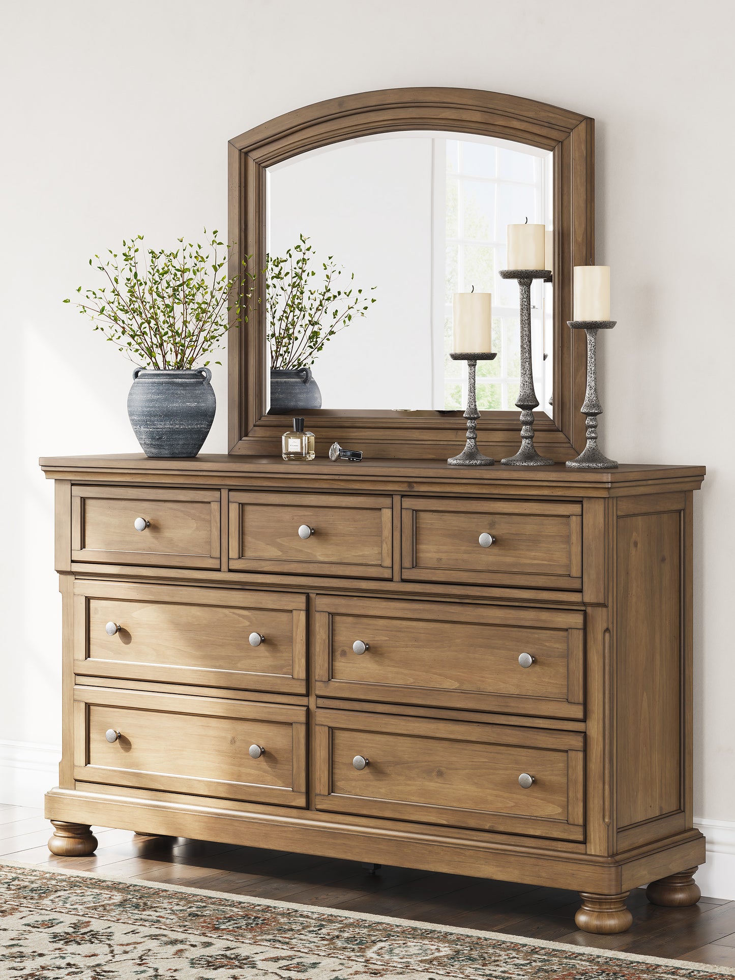 Vandenmore King Bedroom Set