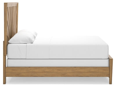 Takston Queen Panel Bed