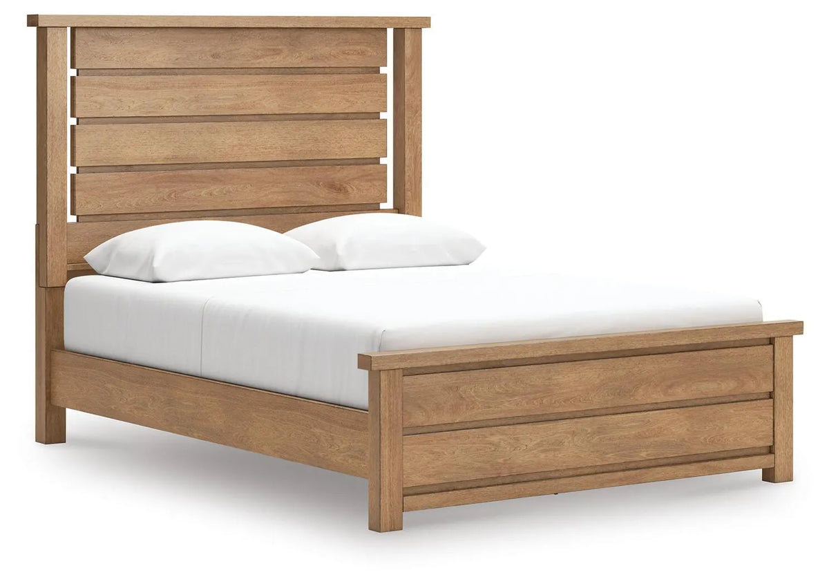 Kristiland Queen Bedroom Set