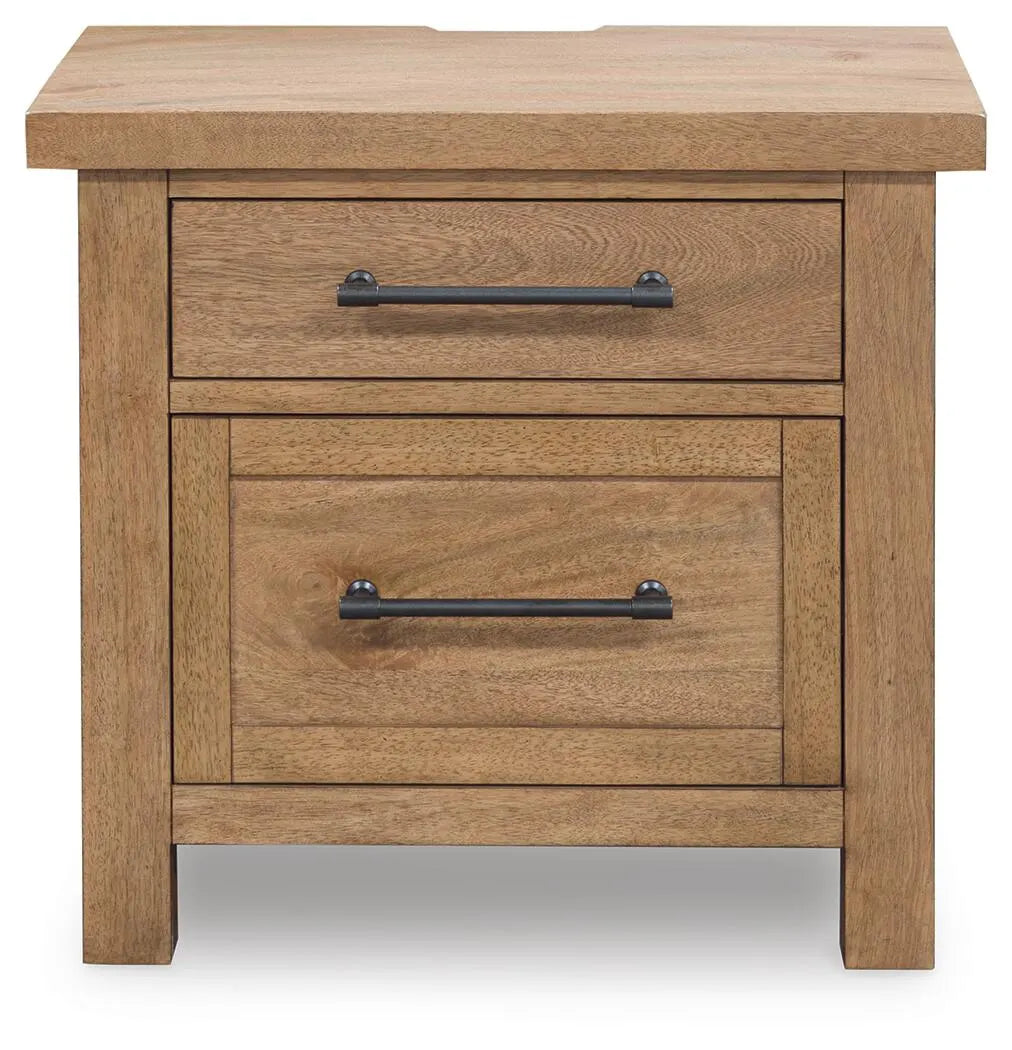Kristiland Queen Bedroom Set