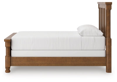 Chadworth Queen Poster Bed