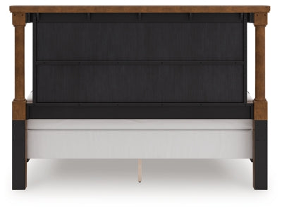 Chadworth King Poster Bed