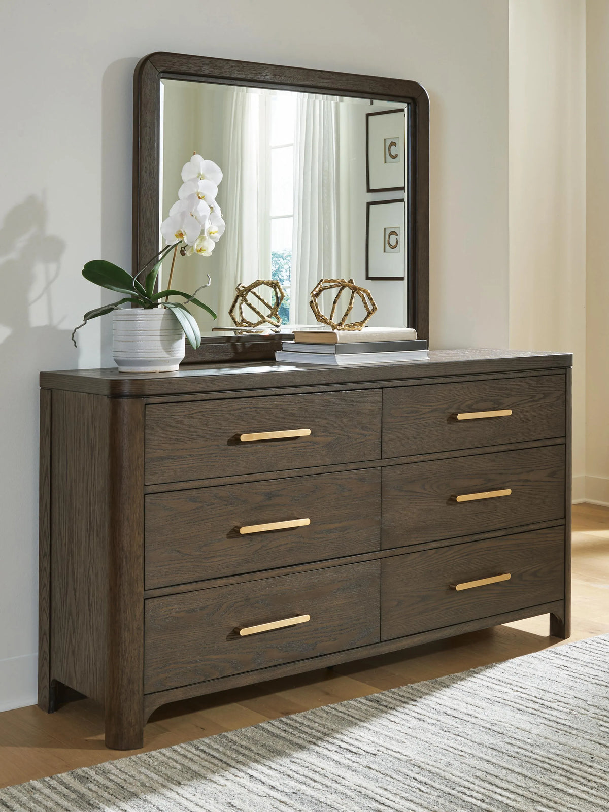Darimore Dresser and Mirror
