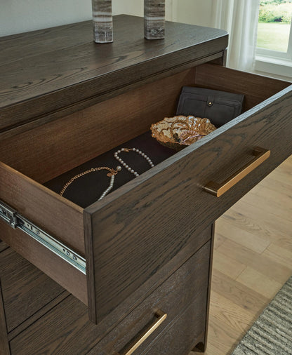 Darimore Chest of Drawers