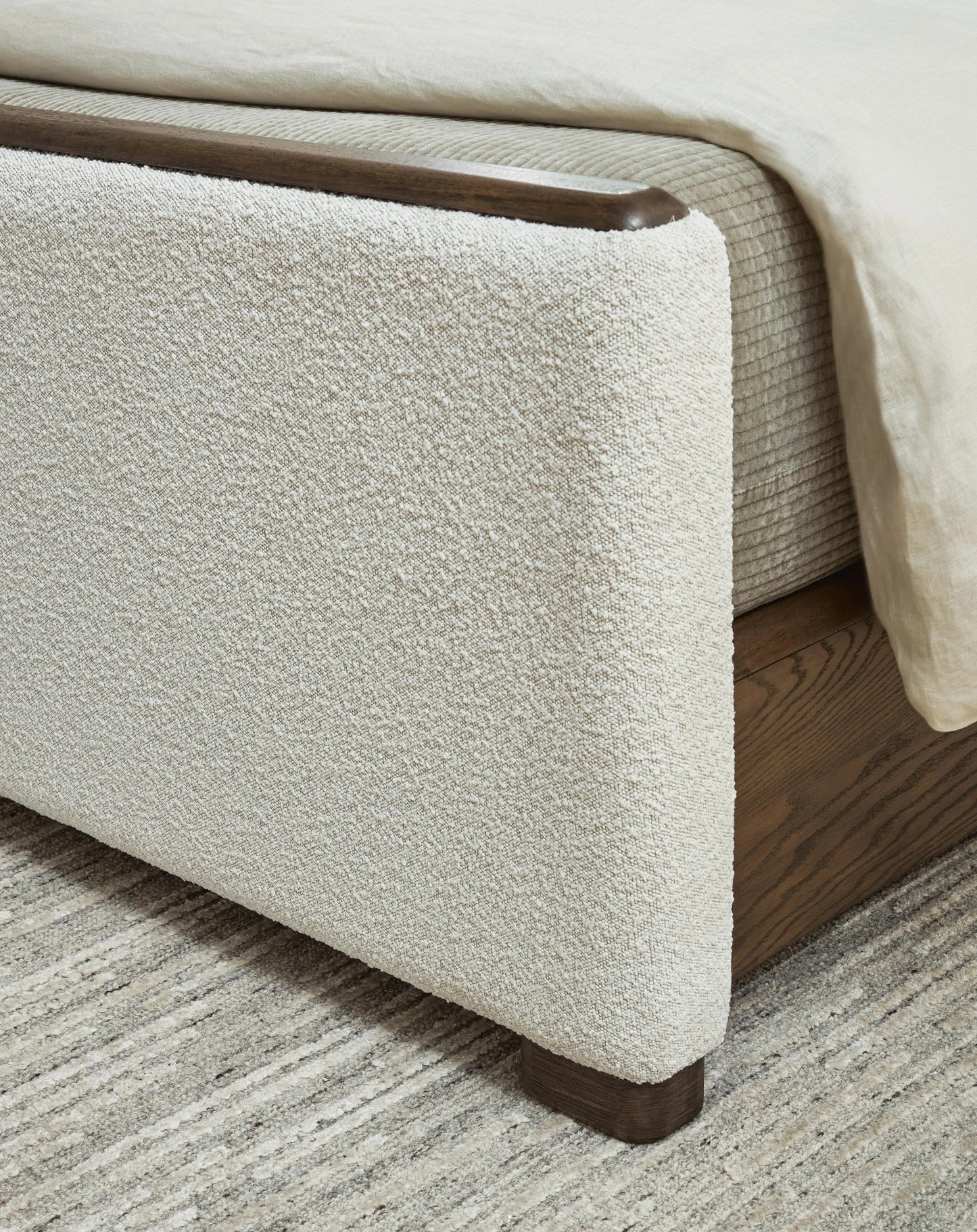 Darimore King Upholstered Panel Bed
