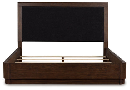 Kendamor King Upholstered Panel Bed