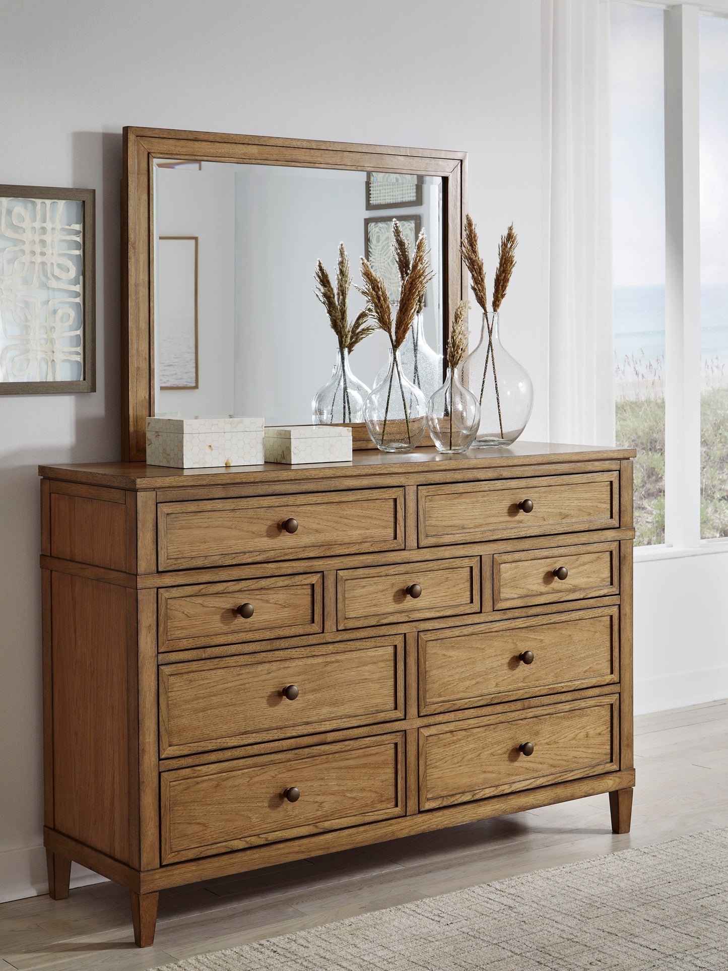 Sharlance King Bedroom Set