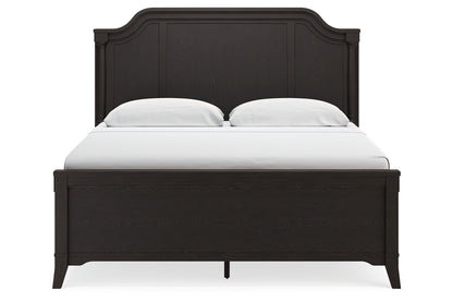 Welltern King Panel Bed