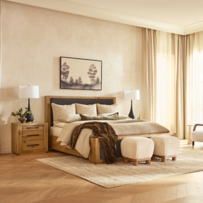 Bracken Queen Upholstered Panel Bed