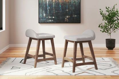 Lyncott Counter Dining Set (Set of 5)