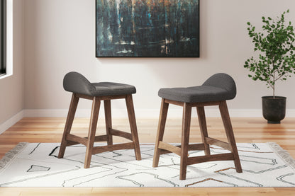 Lyncott Counter Dining Set (Set of 5)
