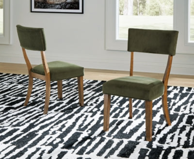 Steenlage 11-Piece Dining Package