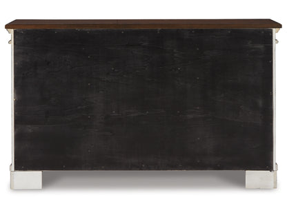 Lodenbay Dining Server