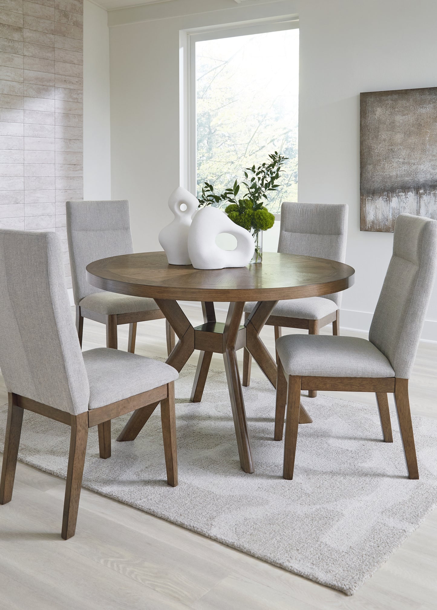 Roanhowe 5-Piece Dining Package