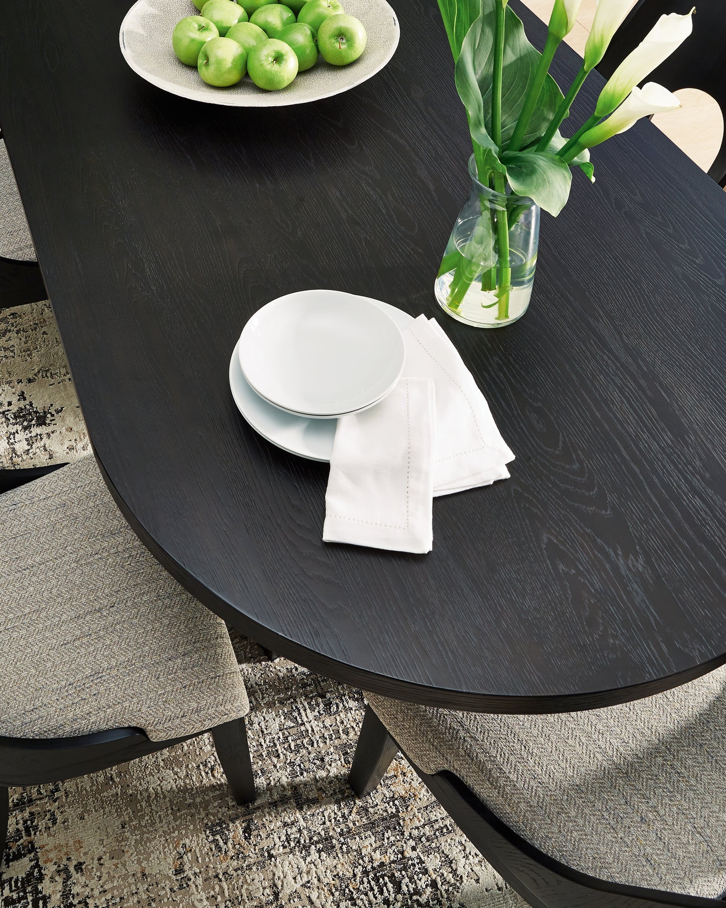 Rowanbeck 6-Seater Dining Set