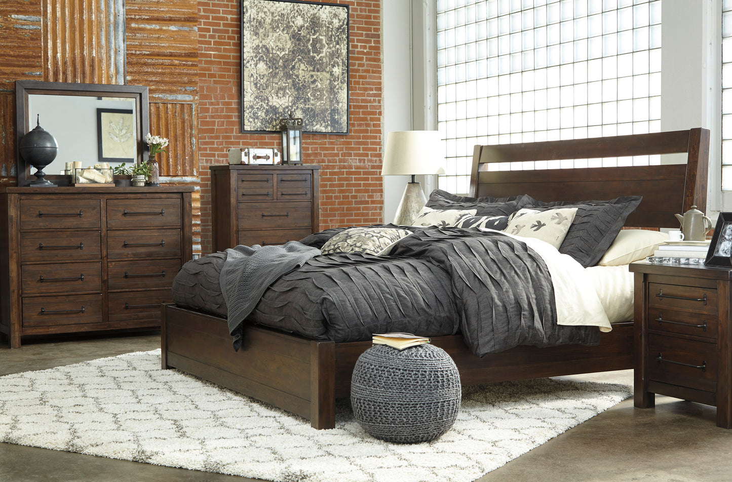Starmore King Bedroom Set